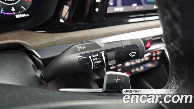 Kia K5 (III) 2.0 Signature 2023 — фото 19