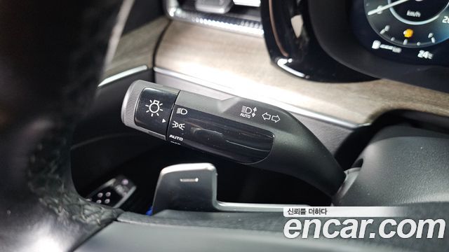 Kia K5 (III) 2.0 Signature 2023 — фото 28