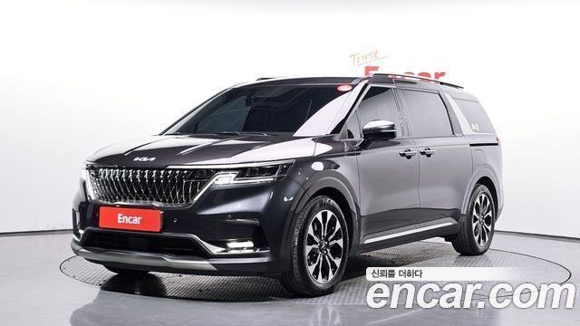 Kia Carnival (IV) Gasoline 7-Seater Signature