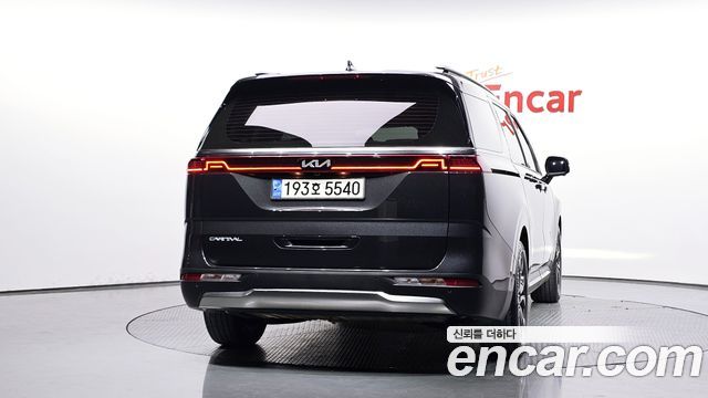 Kia Carnival (IV) Gasoline 7-Seater Signature 2023 — фото 4