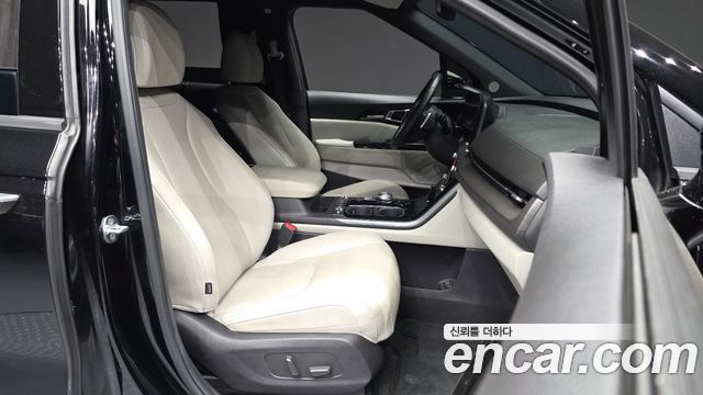 Kia Carnival (IV) Diesel 9-Seater Hi-Limousine(Special Vehicle) 2023 — фото 11