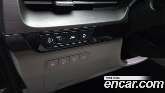 Kia Carnival (IV) Diesel 9-Seater Hi-Limousine(Special Vehicle) 2023 — фото 27