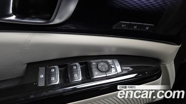 Kia Carnival (IV) Diesel 9-Seater Hi-Limousine(Special Vehicle) 2023 — фото 28