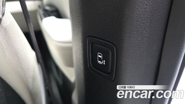 Kia Carnival (IV) Diesel 9-Seater Hi-Limousine(Special Vehicle) 2023 — фото 32