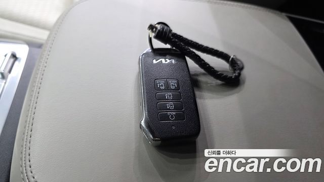 Kia Carnival (IV) Diesel 9-Seater Hi-Limousine(Special Vehicle) 2023 — фото 35