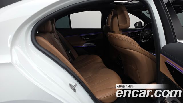 Mercedes-Benz E-Class (W214) E200 Avantgarde 2025 — фото 11