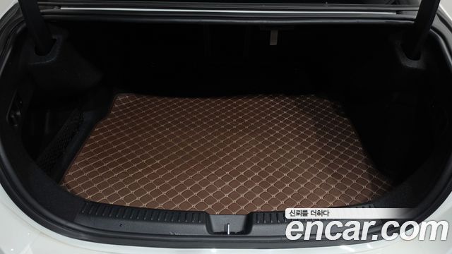 Mercedes-Benz E-Class (W214) E200 Avantgarde 2025 — фото 19
