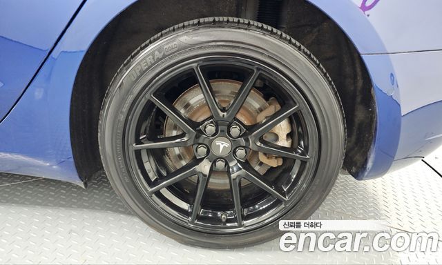 Tesla Model 3 Standard Range Plue RWD 2020 — фото 21