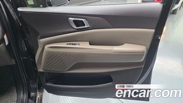 Kia Carnival (IV) HEV 9seater Nobless 2024 — фото 25