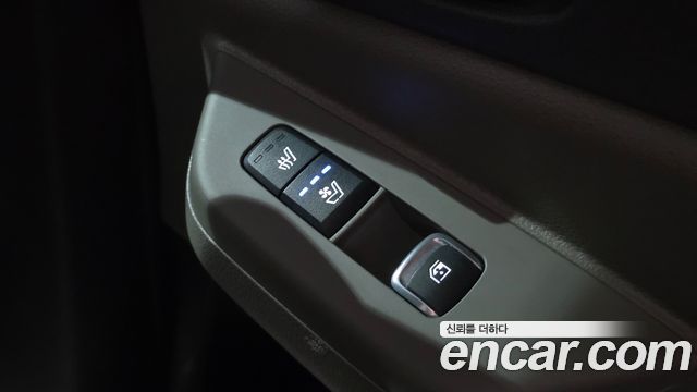 Kia Carnival (IV) HEV 9seater Nobless 2024 — фото 31