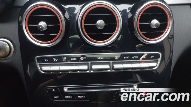 Mercedes-Benz C-Class (W205) C220 d Avantgarde 2018 — фото 24