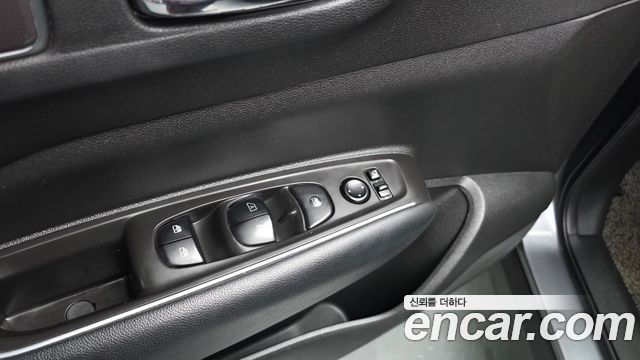 Renault Korea QM6 Diesel 2WD RE Plus 2017 — фото 28