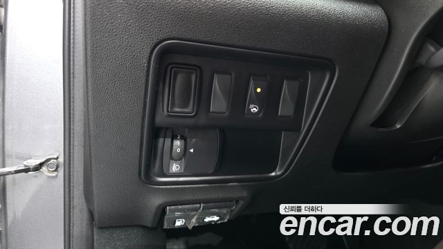 Renault Korea QM6 Diesel 2WD RE Plus 2017 — фото 31