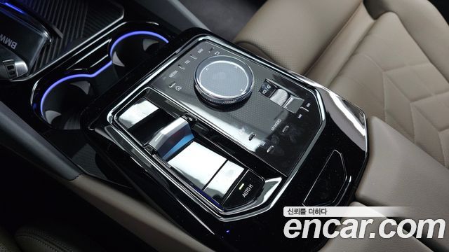 BMW 5 Series (G60) 523d M Sport 2025 — фото 9