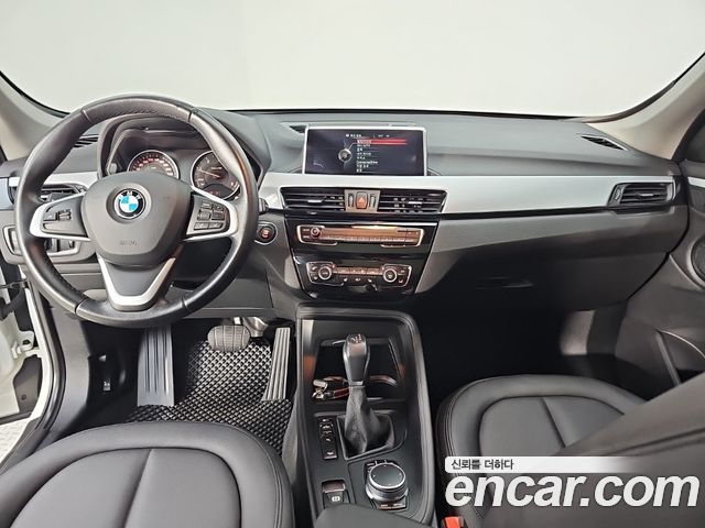 BMW X1 (F48) xDrive 18d 2017 — фото 5