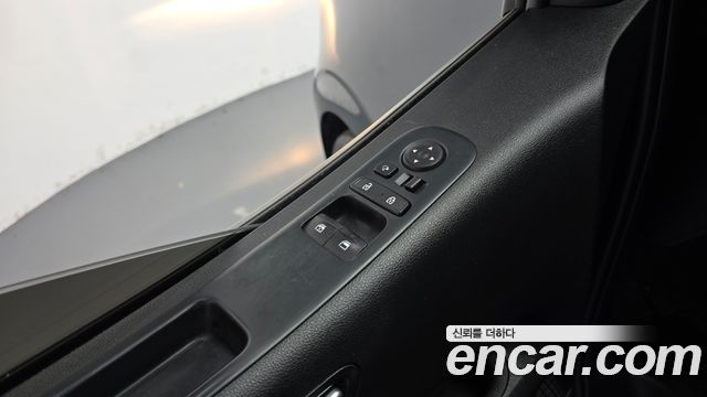 Hyundai Staria Cargo 5-Seater Modern 2022 — фото 18
