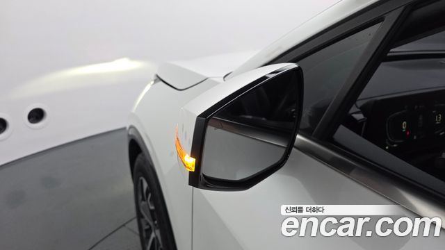 Kia Sportage Hybrid (V) Nobleless 2WD 2024 — фото 36
