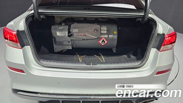 Kia K5 (II) 2.0 LPI Rental Car Luxury 2019 — фото 24
