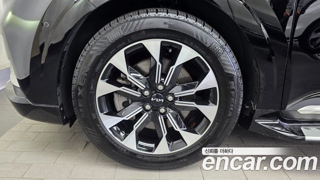 Kia Carnival (IV) Gasoline 7-Seater Hi-Limousine Signature 2022 — фото 5