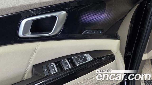 Kia Carnival (IV) Gasoline 7-Seater Hi-Limousine Signature 2022 — фото 32