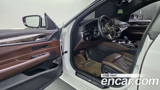 BMW 6 Series GT (G32) 630d xDrive M Sport 2019 — фото 10