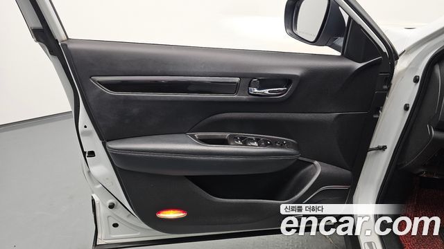 Renault Korea QM6 Diesel 2WD RE Signature 2018 — фото 24