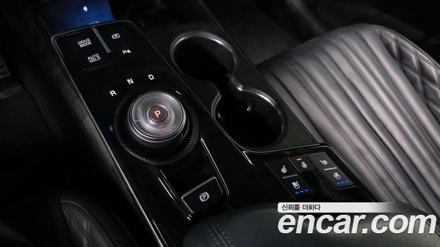 Kia K8 2.5 Gasoline 2WD Signature 2023 — фото 9