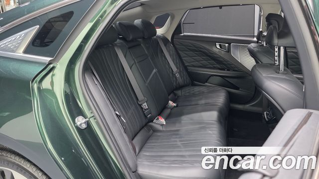 Kia K8 2.5 Gasoline 2WD Signature 2023 — фото 11