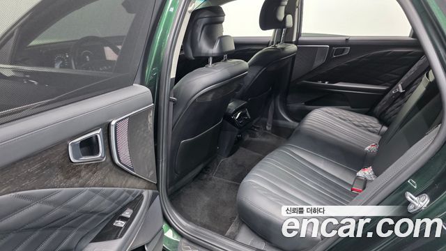 Kia K8 2.5 Gasoline 2WD Signature 2023 — фото 12