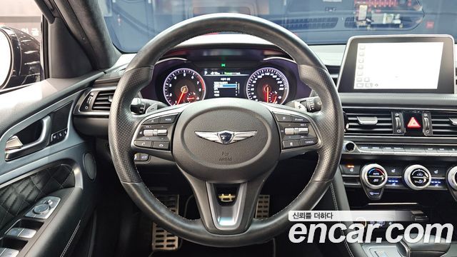 Genesis G70 2.0T Sport Package 2018 — фото 13