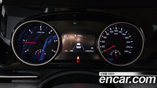 Kia Carnival (IV) Diesel 9-Seater Prestige 2023 — фото 8