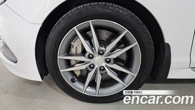 Hyundai Sonata (LF) 2.0 Turbo Exclusive 2015 — фото 5