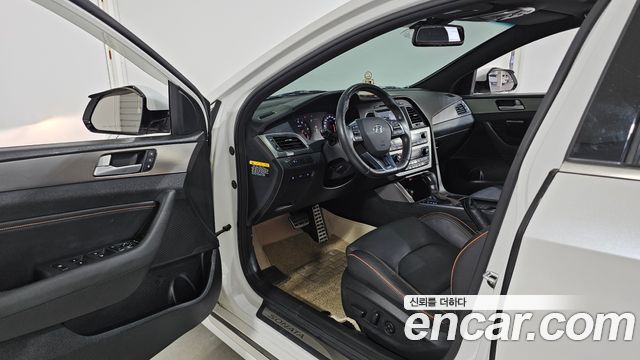 Hyundai Sonata (LF) 2.0 Turbo Exclusive 2015 — фото 10