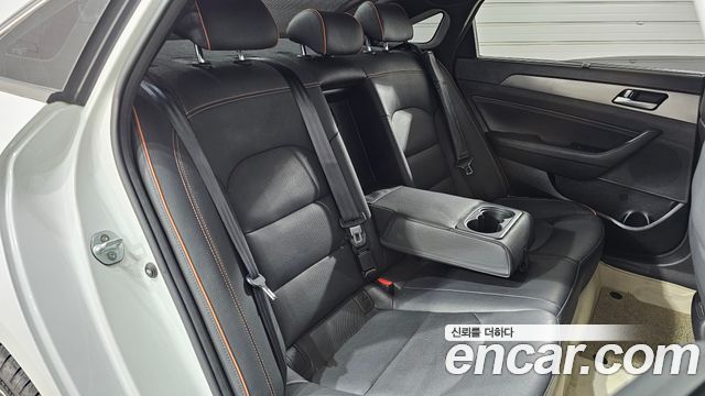 Hyundai Sonata (LF) 2.0 Turbo Exclusive 2015 — фото 11