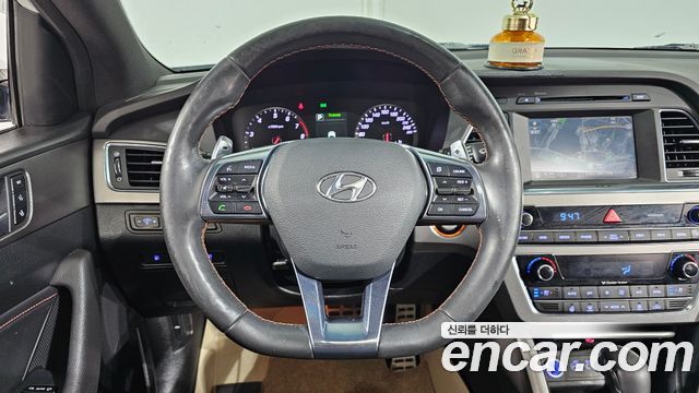 Hyundai Sonata (LF) 2.0 Turbo Exclusive 2015 — фото 13