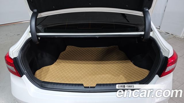 Hyundai Sonata (LF) 2.0 Turbo Exclusive 2015 — фото 20