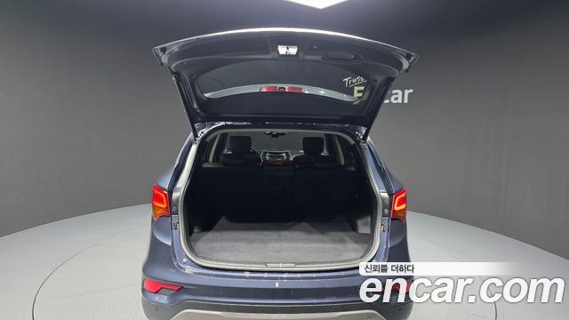 Hyundai Santa Fe The Prime Diesel 2.0 2WD Value Plus 2018 — фото 20