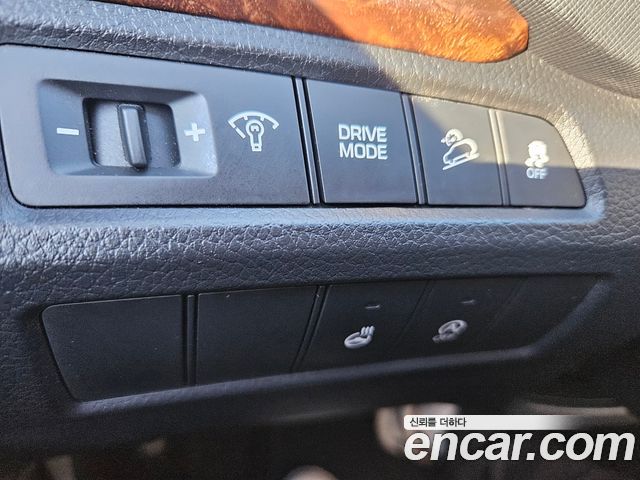 Hyundai Santa Fe The Prime Diesel 2.0 2WD Modern 2016 — фото 9