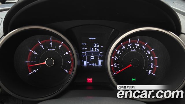 KG Mobility (SsangYong) Tivoli VX 2WD 2016 — фото 8