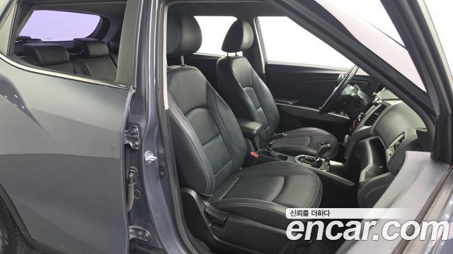 KG Mobility (SsangYong) Tivoli VX 2WD 2016 — фото 12