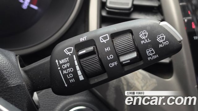 KG Mobility (SsangYong) Tivoli VX 2WD 2016 — фото 16