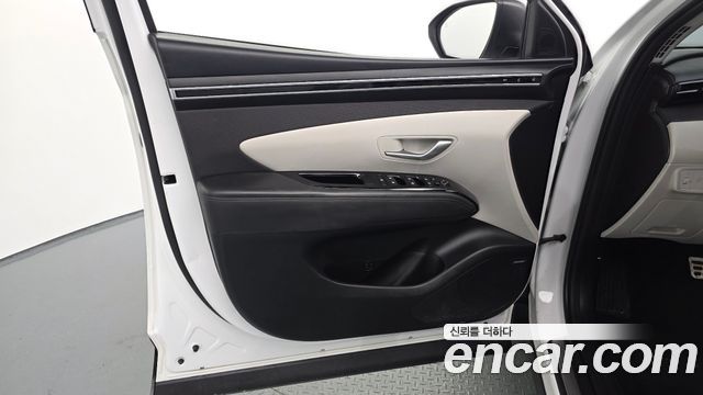 Hyundai Tucson (NX4) Gasoline 1.6 Turbo 2WD Inspiration 2023 — фото 30