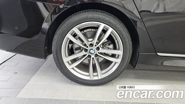 BMW 7 Series (G11) 730Ld xDrive M Sport 2018 — фото 5