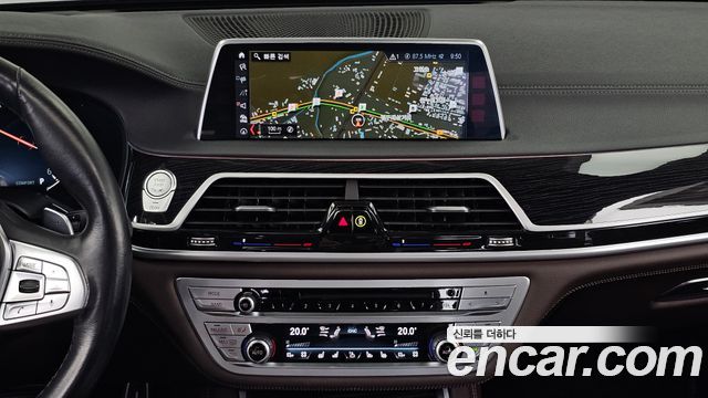 BMW 7 Series (G11) 730Ld xDrive M Sport 2018 — фото 14