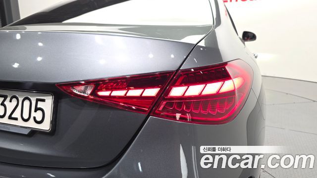 Mercedes-Benz C-Class (W206) C300 AMG Line 2022 — фото 23