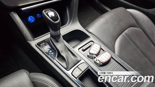 Hyundai Sonata (LF) 2.0 Smart 2015 — фото 9