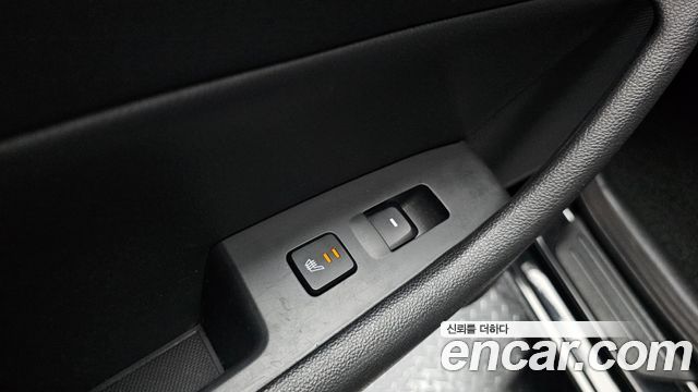 Hyundai Sonata (LF) 2.0 Smart 2015 — фото 18