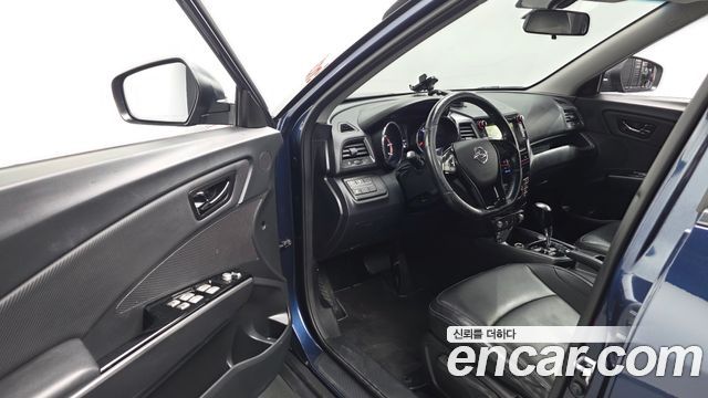 KG Mobility (SsangYong) Tivoli Diesel LX 2WD 2017 — фото 10