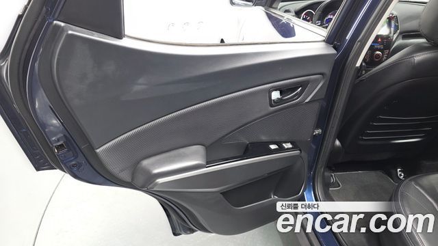 KG Mobility (SsangYong) Tivoli Diesel LX 2WD 2017 — фото 25