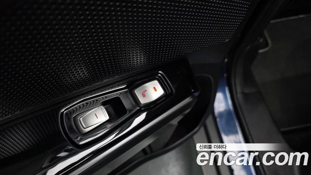 KG Mobility (SsangYong) Tivoli Diesel LX 2WD 2017 — фото 30